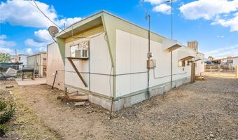 587 Harbor Dr, Bullhead City, AZ 86442