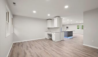 152 CAMELOT Cir, Berlin, MD 21811