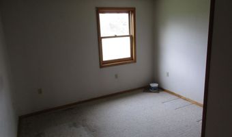 56 Danyow Dr, Addison, VT 05491