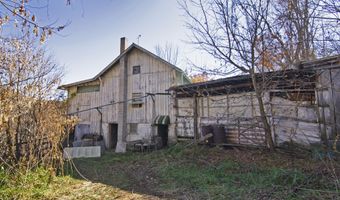 532 Spring St, Alderson, WV 24910