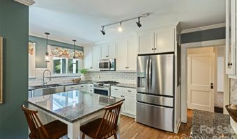 1633 Nassau Blvd, Charlotte, NC 28205