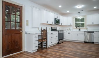 2568 Wirebridge Rd, Arnoldsville, GA 30619