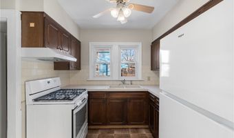 1899 16th St SW, Akron, OH 44314