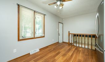 1103 4th St NW, Altoona, IA 50009