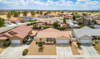20805 W Lake Dr, California City, CA 93505