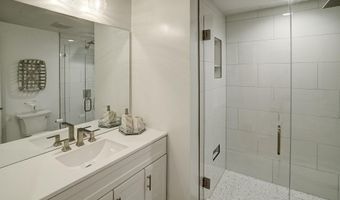1038 SMITH Rd, Afton, VA 22920