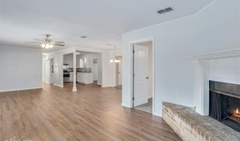 1206 Pecan Ln, Bossier City, LA 71112