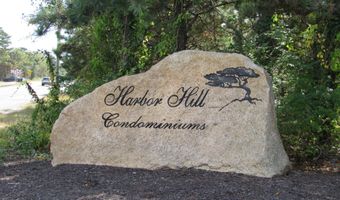45 Harbor Hill Dr 45, Bourne, MA 02532