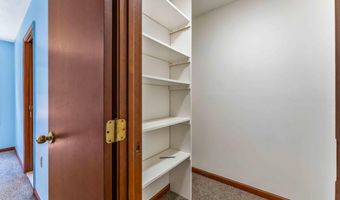 28 Penn Forest Trl, Albrightsville, PA 18210