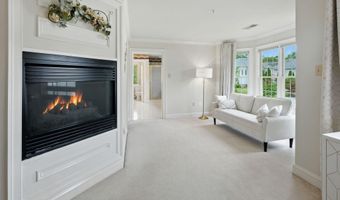 6211 YORKSHIRE Ter, Bethesda, MD 20814