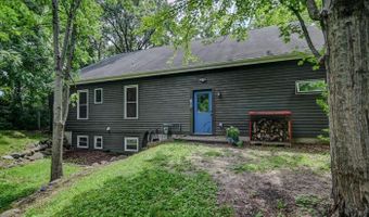2877 Glacier Valley Rd, Fitchburg, WI 53711