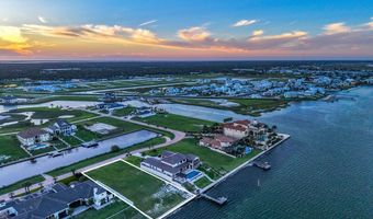 42 La Buena Vida Dr, Aransas Pass, TX 78336