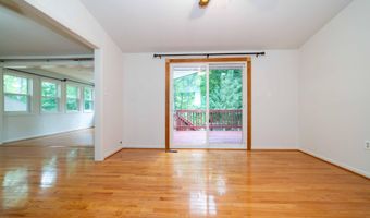7814 WENDY RIDGE Ln, Annandale, VA 22003