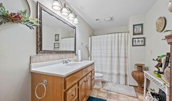 2034 N Northridge St, Andover, KS 67002