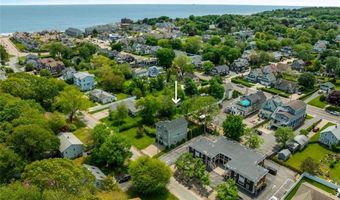 36 Wanda St, Narragansett, RI 02882