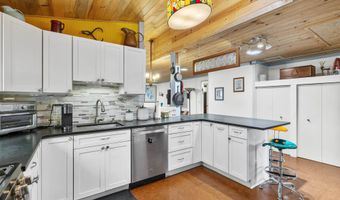 9 Red Oak Rd, Barnstead, NH 03218