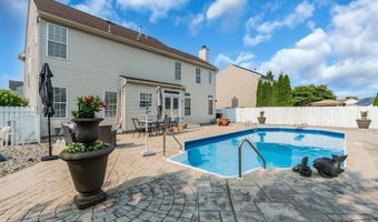 29 Tupelo Rd, Bayville, NJ 08721