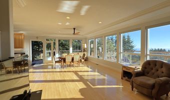 97661 MARINA HEIGHTS Loop, Brookings, OR 97415