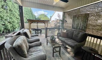 409 Shadow Oak Ct, Boiling Springs, SC 29316