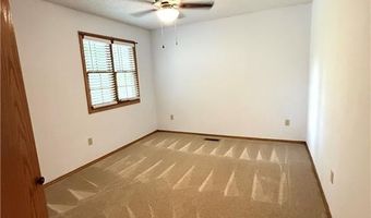 25 Dunbarton Ln, Bella Vista, AR 72715