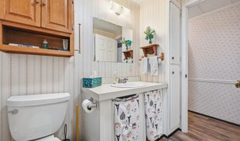 32 Sparrow Dr, Augusta, ME 04330