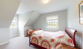 1276 Swinton Rd, Bridport, VT 05734