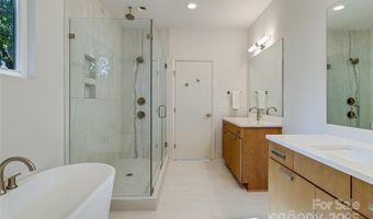 3110 Creighton Dr, Charlotte, NC 28205