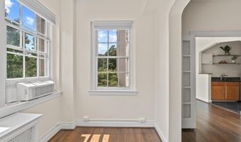 2737 DEVONSHIRE Pl NW 110, Washington, DC 20008