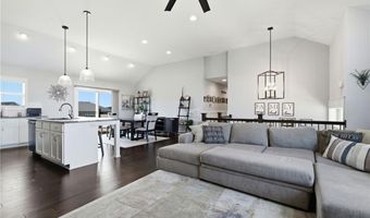16029 Craig St, Basehor, KS 66007