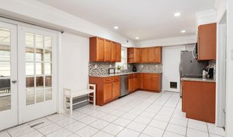 12405 RAMBLING Ln, Bowie, MD 20715