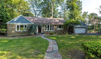 1901 ACORN Ln, Abington, PA 19001