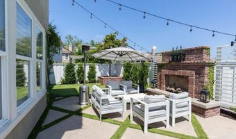5392 Foxhound Way, San Diego, CA 92130