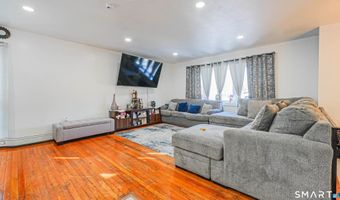 36 Benson Dr, Danbury, CT 06810