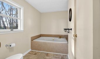 106 PINE NEEDLE Dr, Felton, DE 19943