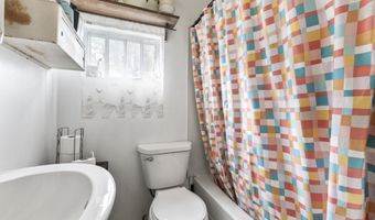 30 S Park St, Bangor, ME 04401
