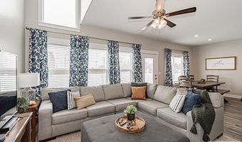 1038 Villa Vista Ln, Ammon, ID 83406