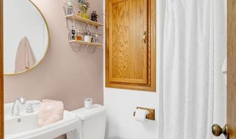 415 W Winds, Almont, MI 48003