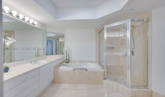 21205 Yacht Club Dr 701, Aventura, FL 33180
