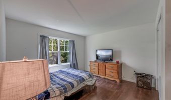 207 Game Ln, Blakeslee, PA 18610