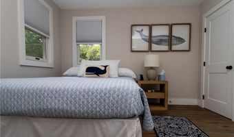 3 Onondega Rd, Narragansett, RI 02882