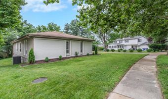 1254 Jade Wind Cir, Ballwin, MO 63011