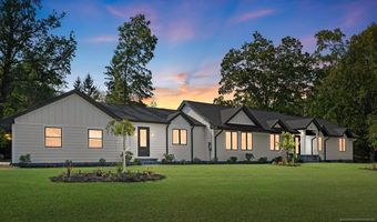 35 Stone Fence Rd, Allendale, NJ 07436