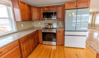 135 Middlesex Ave, Chester, CT 06412