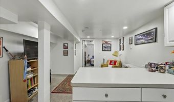 2816 27TH St NW, Washington, DC 20008