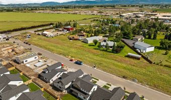 811 Spaniel Ln, Belgrade, MT 59714