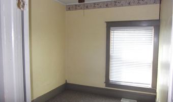 206 S Superior St, Angola, IN 46703