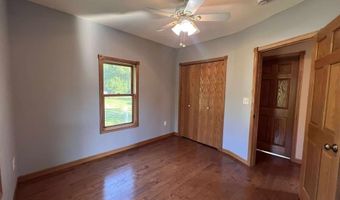 316 S Glass Rd, De Soto, WI 54624