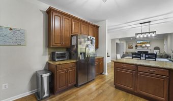 9 WOODFIELD Ln, Allentown, NJ 08501