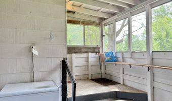 600 E Pearl St, Aurora, MO 65605