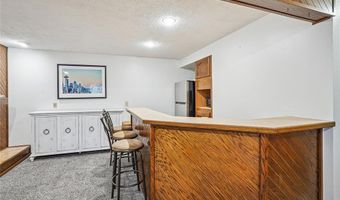 107 10th Ave SW, Altoona, IA 50009